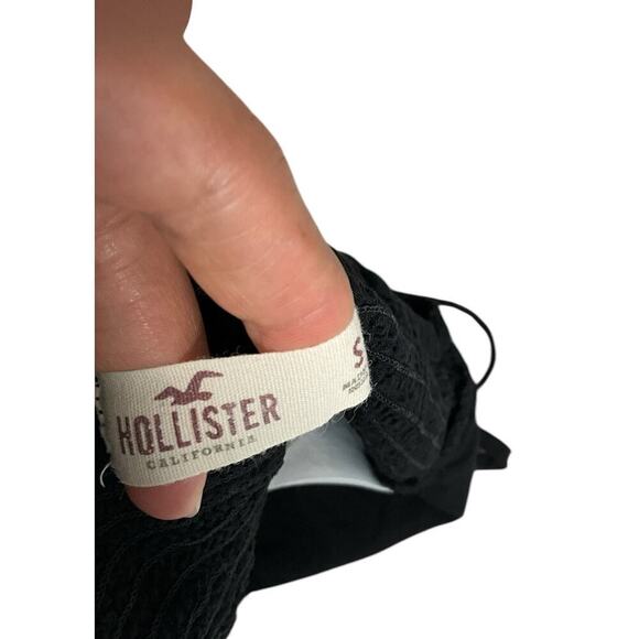 Hollister Size Small Black Crop Tank Top Adjustable Strap Smock Back Layering - Picture 6 of 10